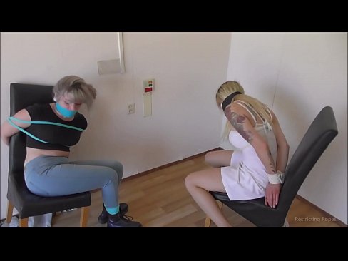 ❤️ Afhængig / bundet og kneblet / jomfru i nød ❤ Sex video at da.desixxxtube.ru