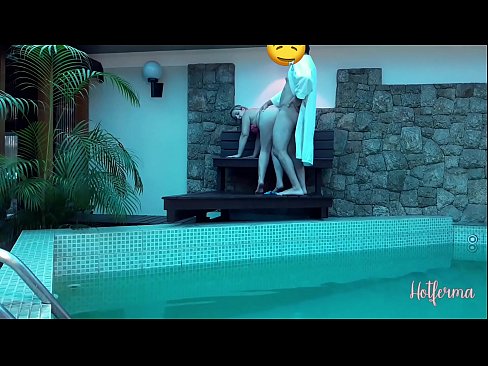 ❤️ Chef inviterer stuepige til poolen, men kunne ikke modstå en hot ❤ Sex video at da.desixxxtube.ru